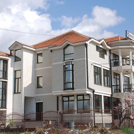 M Garni Hotel Vranje Exterior photo